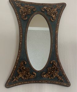 Mirror, Elegant Decorative Accent Piece