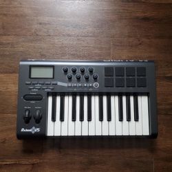 M Audio Axiom 25 Keyboard