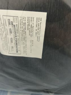 BeautyRest Black Hybrid Series 3 Medium King Mattress