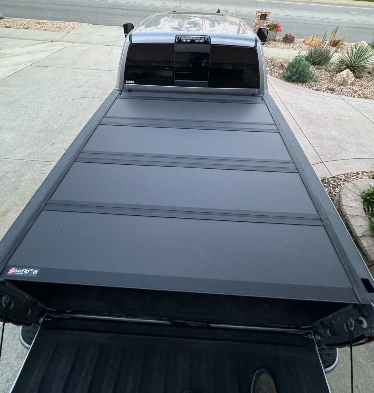 BAKFLIP MX4 (GEN 3) HARD FOLDING TONNEAU COVER