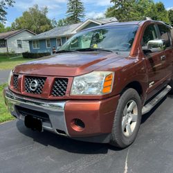 2004 Nissan Armada