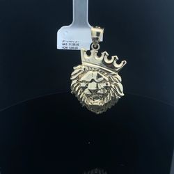 10k Gold Pendant