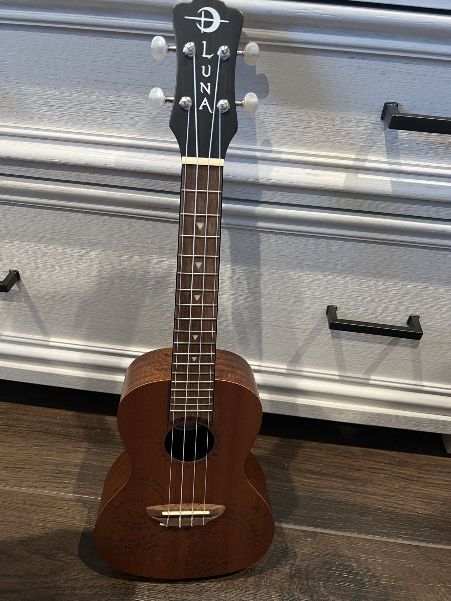 Luna Concert Tattoo Ukulele UKE TC MAH