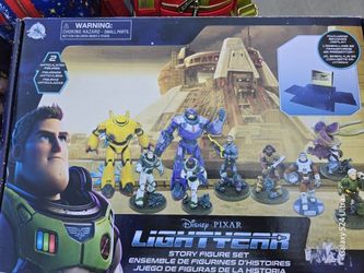 Lightyear Figure Set