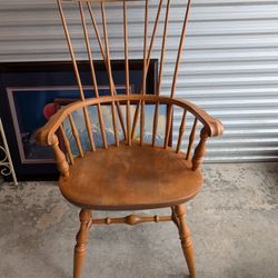 Vintage Nichols & Stone Colonial Style Windsor Captain’s Chair