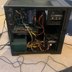 PC Corsair  With  Gtx750ti Monitor Keyboard Mouse And Cables