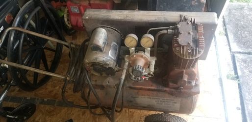 12 Gallon Air Compressor