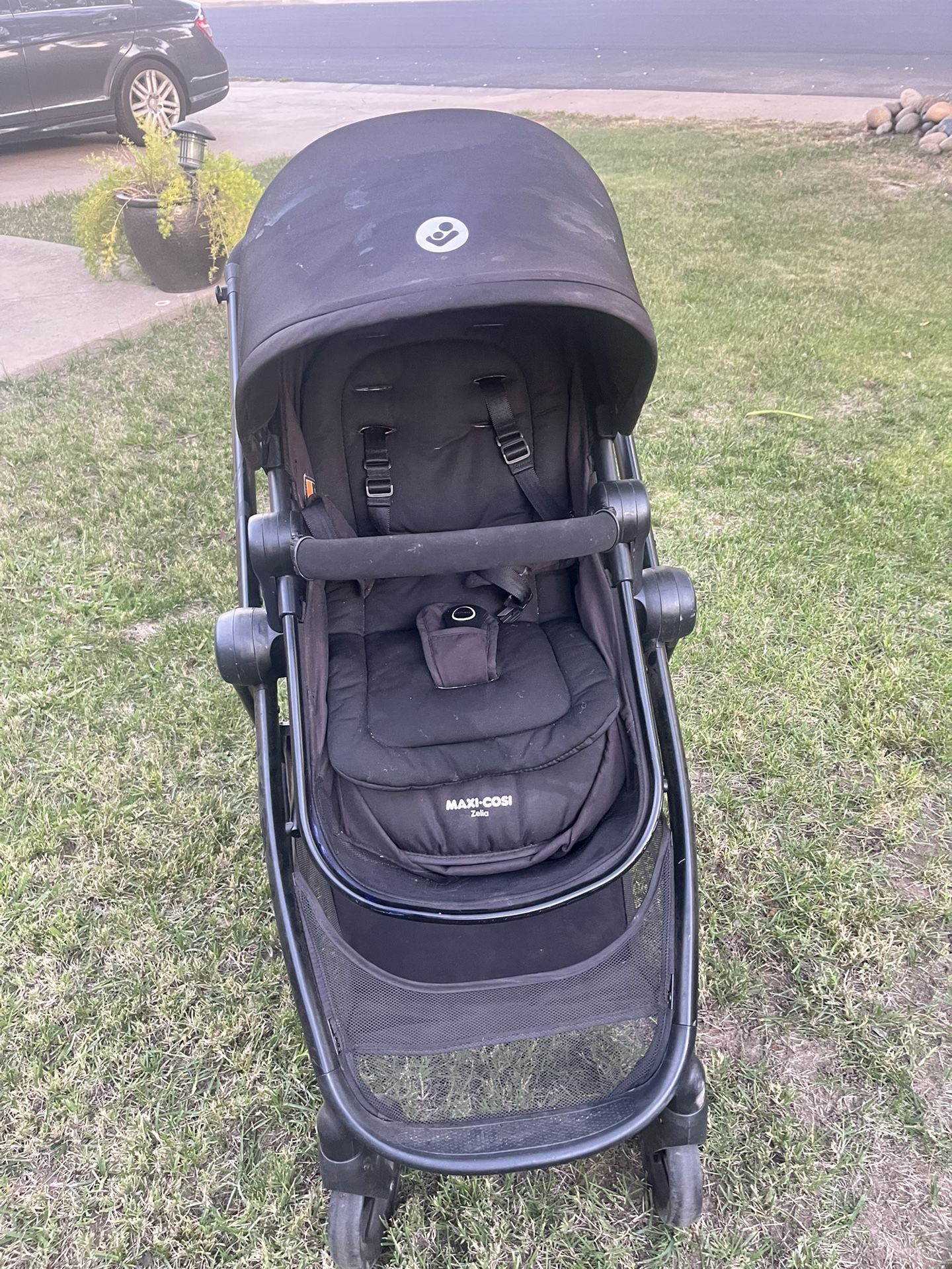 Maxi Cosi Zelia stroller