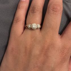 Engagement/Promise Ring 