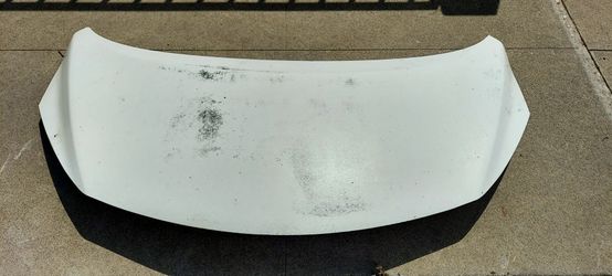 Nissan versa note hood
