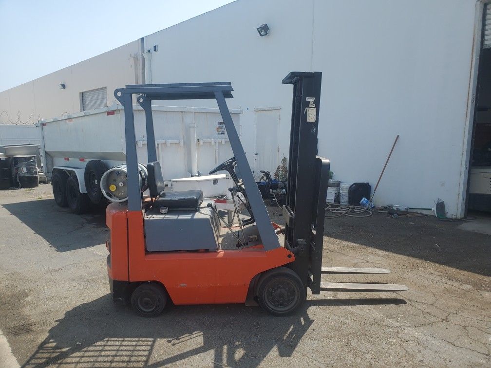 Manual Forklift Toyota