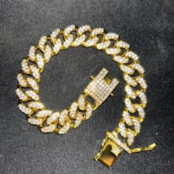 Iced Out Gold Plated 8inch Miami Cuban Link Bracelet 