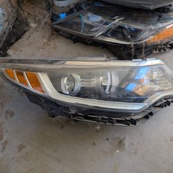 Car Parts HEADLIGHTS OEM