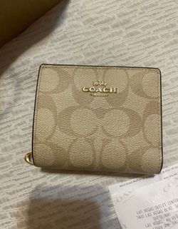 coach wallet