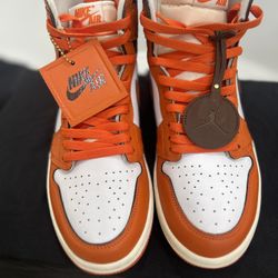 Air Jordan Retro Size 9.5m.    129$