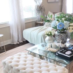 Tufted ottoman 