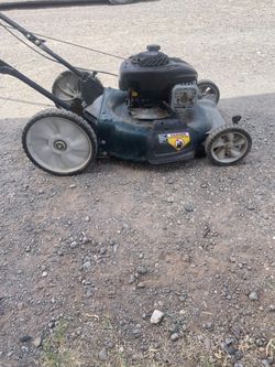 Lawn mower Briggs & Stratton