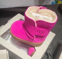 Baby Ugg New In Box Sz 0/1