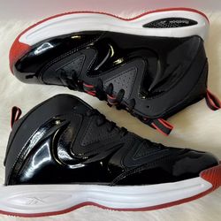 Reebok Galaxy1 Basketball Shoes men's size 10.5 *NEW* (Black/Red Patent)