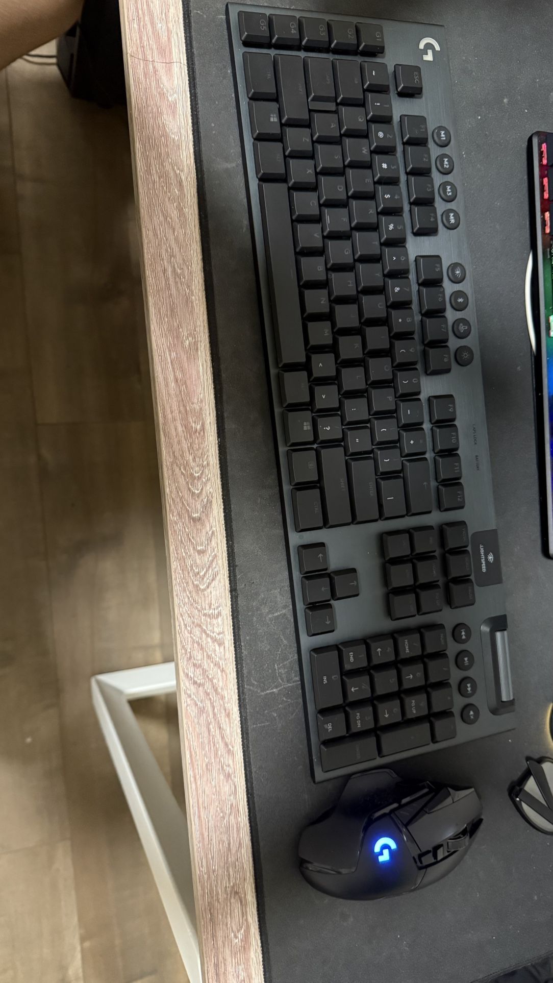 Logitech G915 Lightspeed And Logitech G502 Lightspeed Both Wireless And Wired