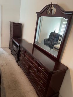 FULL CHERRY REAL WOOD BEDROOM SET