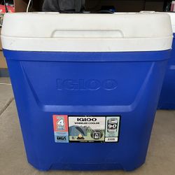 Igloo Wheeled Cooler Ice Chest 60 Quarts