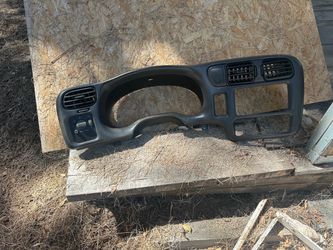 98-2004 Chevy Blazer Sonoma GMC dash trim