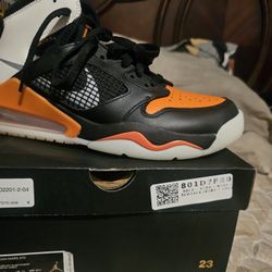Jordan Mars 270