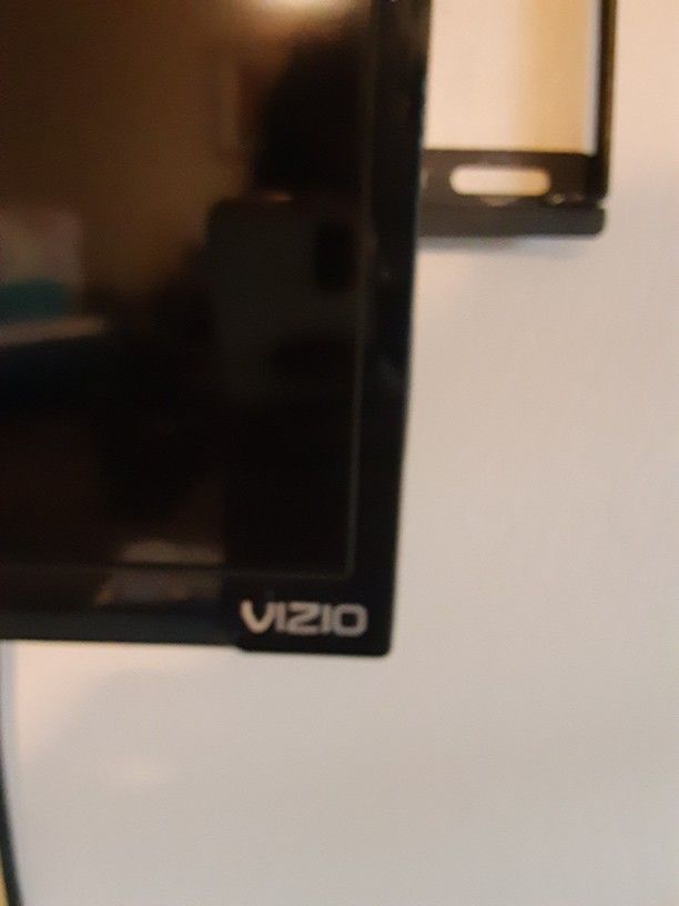 35 Inch TV No Remote