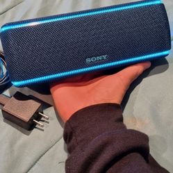 Sony xb31 cheap sale
