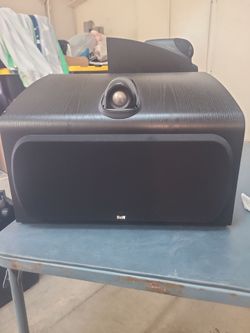 B&W CENTER CHANNEL SPEAKER