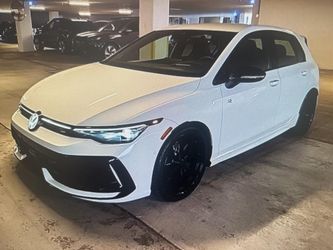 2025 Volkswagen Golf R