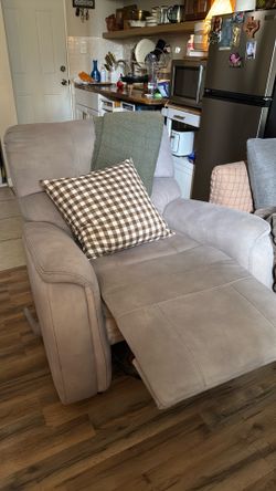 Recliner Chair