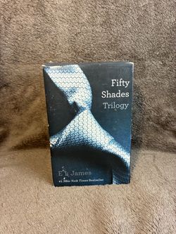 FIFTY SHADES OF GRAY Box Set Trilogy EL James Novels Paperback Book Collection