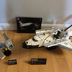 Lego Space Shuttle Discovery #10283