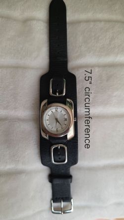 Classic vintage/Y2K Wilsons Leather cuff watch
