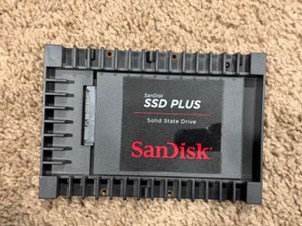 SanDisk SSD PLUS 120GB 2.5" SATA 6Gb/s Internal SSD Black