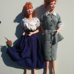 I LOVE LUCY BARBIES PAIR