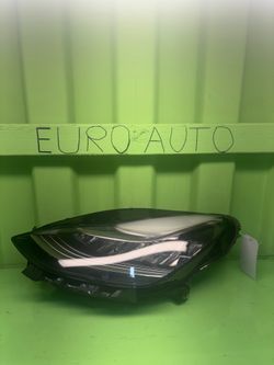 2017 2018 2019 2020 2021 2022 2023 2024 Tesla Model 3 / Y Left Driver Side Headlight OEM 1077371-00-L Reflector Type 91133