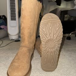Bailey Bow Tall II Boot Size 9