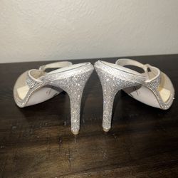 Jessica Simpson womens Pules Embellished High Heel Sandal Size 8.5