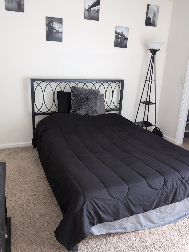 Queen Sized Bed Frame - Black