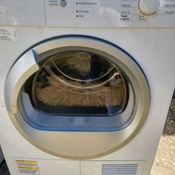 Apartment Size 24"stackable Washer And Dryer 
