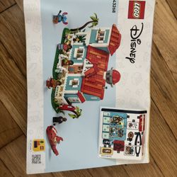 Lilo And Stich Beach House Brand New NO BOX 