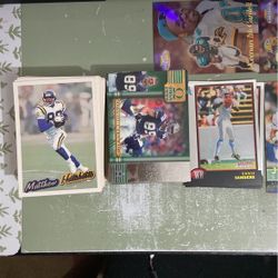 Assorted 1990’s football sports cards