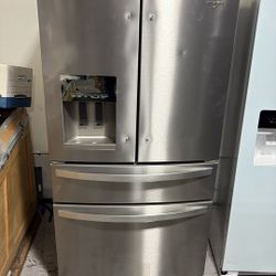 Frigidaire Stainless Steel French Door Refrigerator