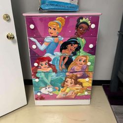 Cajonera De Princesa 