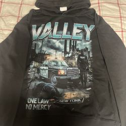 Valley Dreams Hoodie 