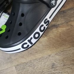 Blk  Crocs Size 8