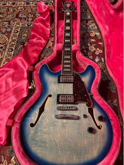 D'Angelico Premier DC XT Semi-hollowbody Electric Guitar - Blue Burst, Sweetwater Exclusive
